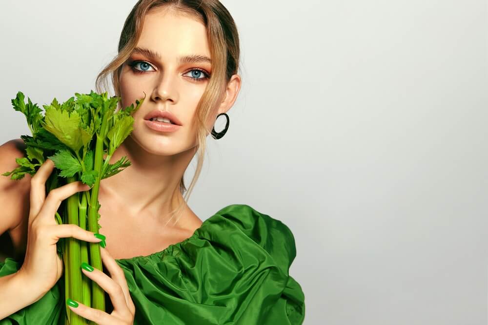 Prirodno rešenje za opadanje kose – Da li ste probali sok od celera?!